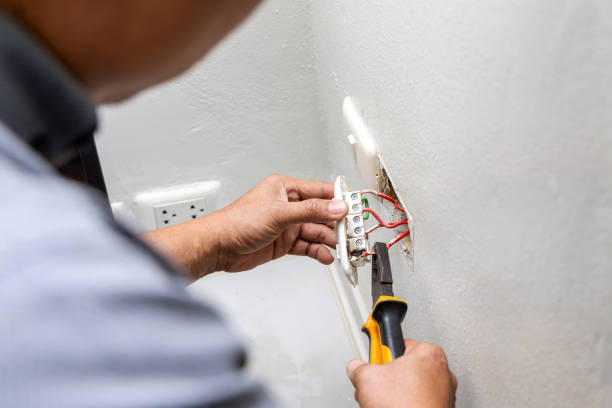 Best Licensed Electrician  in Fort Lauderdale, FL